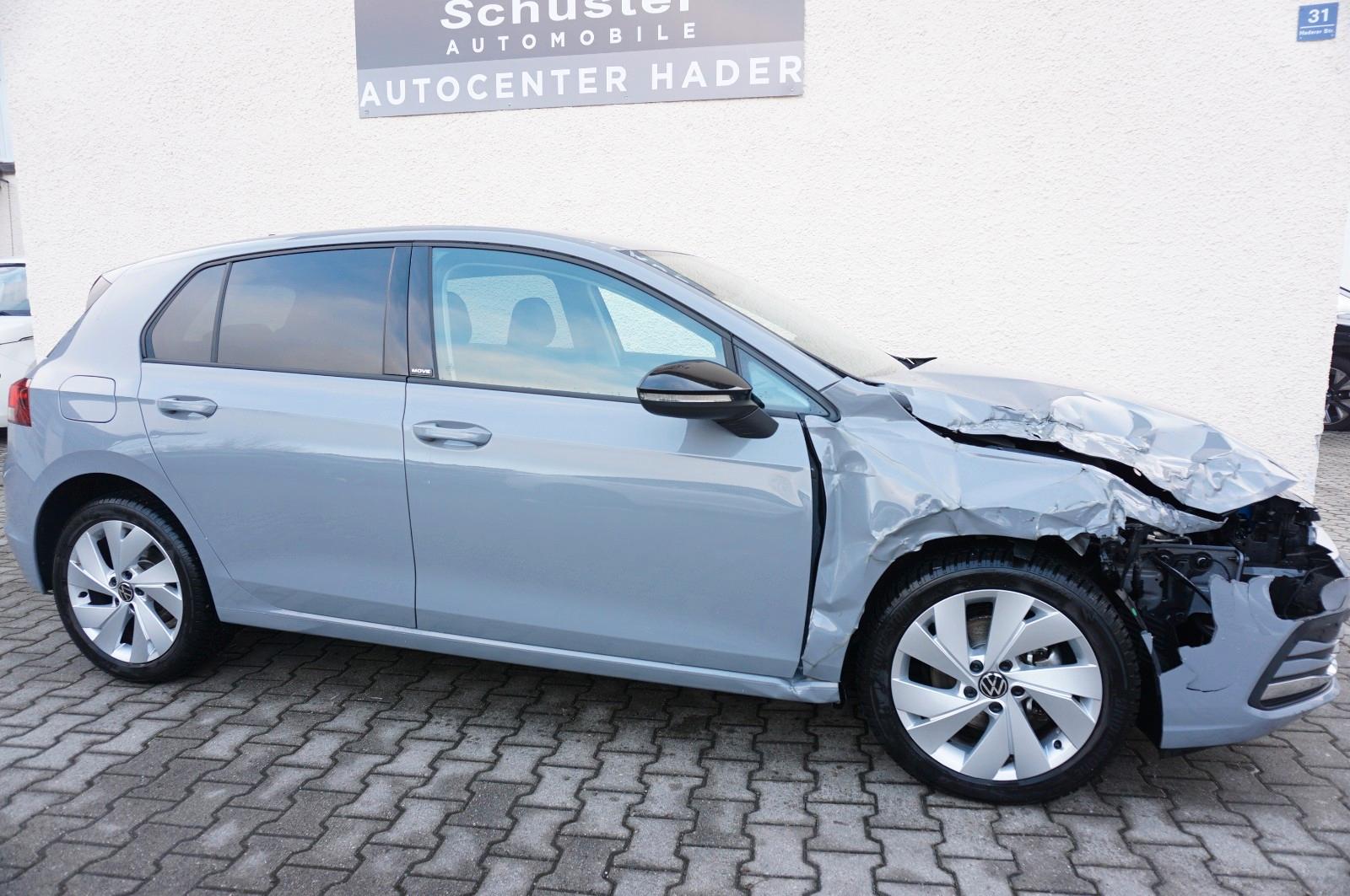 Volkswagen Golf 1.5 eTSI DSG MOVE IQ Light/ HEAD UP/ NAVI