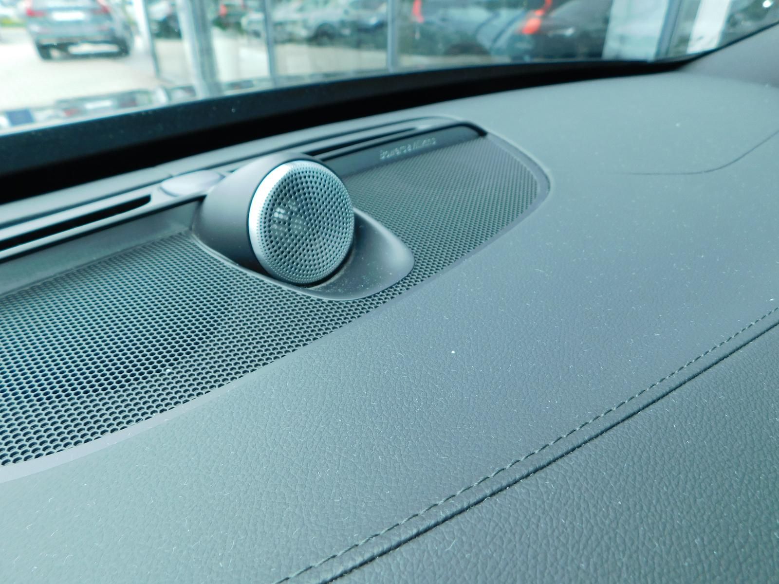 Fahrzeugabbildung Volvo XC90 T8 Inscription Edition "Bowers&Wilkins"