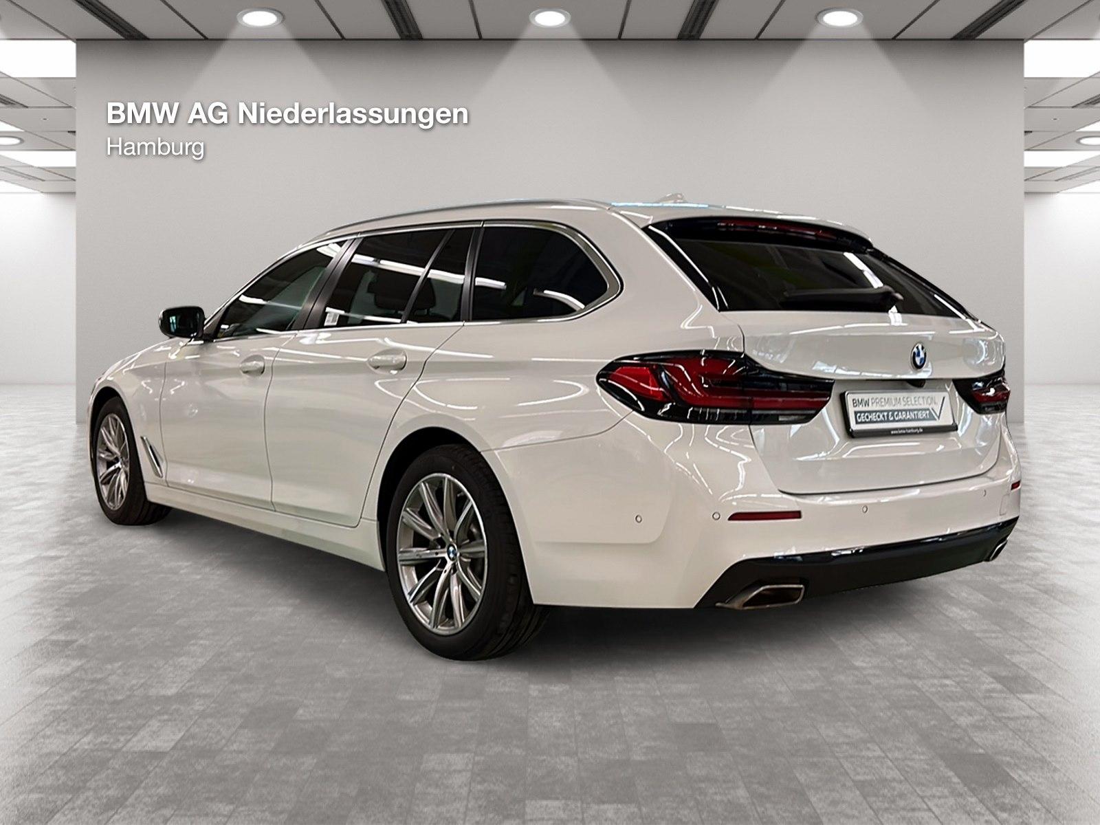 BMW 530i Touring AHK LiveCockpitProf Head-Up Kamera