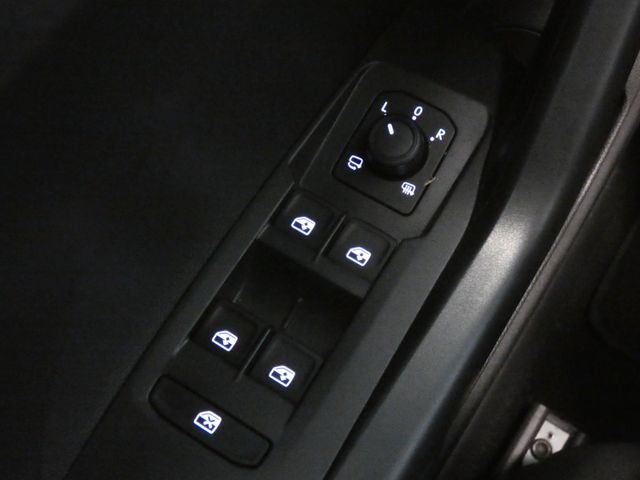 T-Cross 1.0 TSI Life ACC SHZ LED APP CONNECT