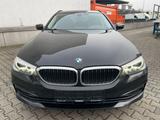BMW 520 d Touring Sport Line 1.HD|LIVE COCKPIT|LED|1 - : Teilleder, Scheckheftgepflegt, Kombi