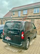 Toyota Proace City 1,2-l-Turbo 81kW L2 Combi Combi - schwarze Toyota PROACE CITY