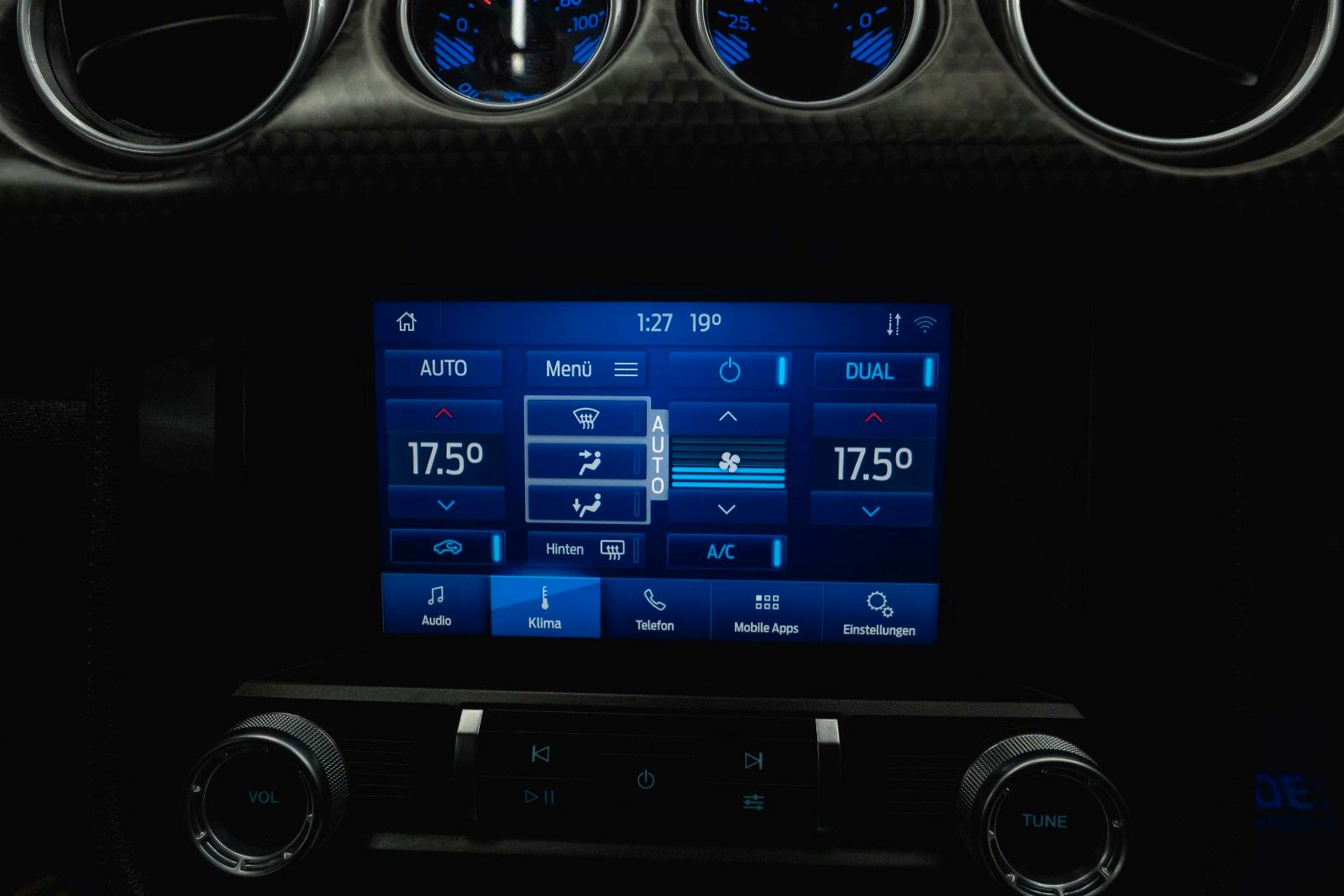Fahrzeugabbildung Ford Mustang Shelby GT 500 5.0 V8 Performance CarPlay