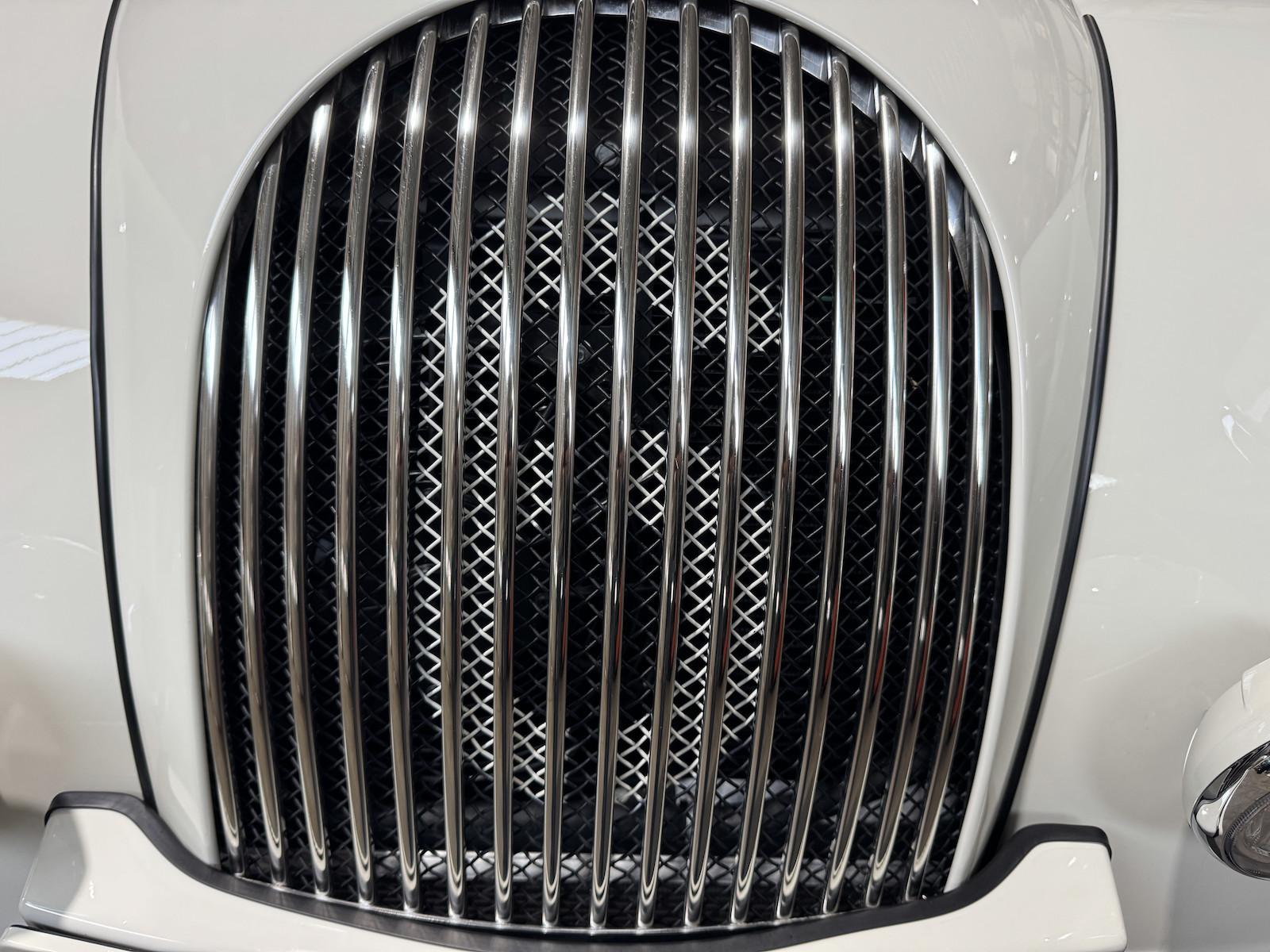 Morgan Plus Six 007 SPECTRE SPEKTAKULÄR RHD 666 KM HARD