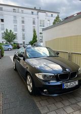 BMW 118i Cabrio - - BMW 1er Reihe: Schwarz, Cabrio