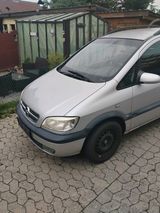 Opel Zafira 1.8 TÜV 07/26 - Opel Zafira aus 2003: 2.2