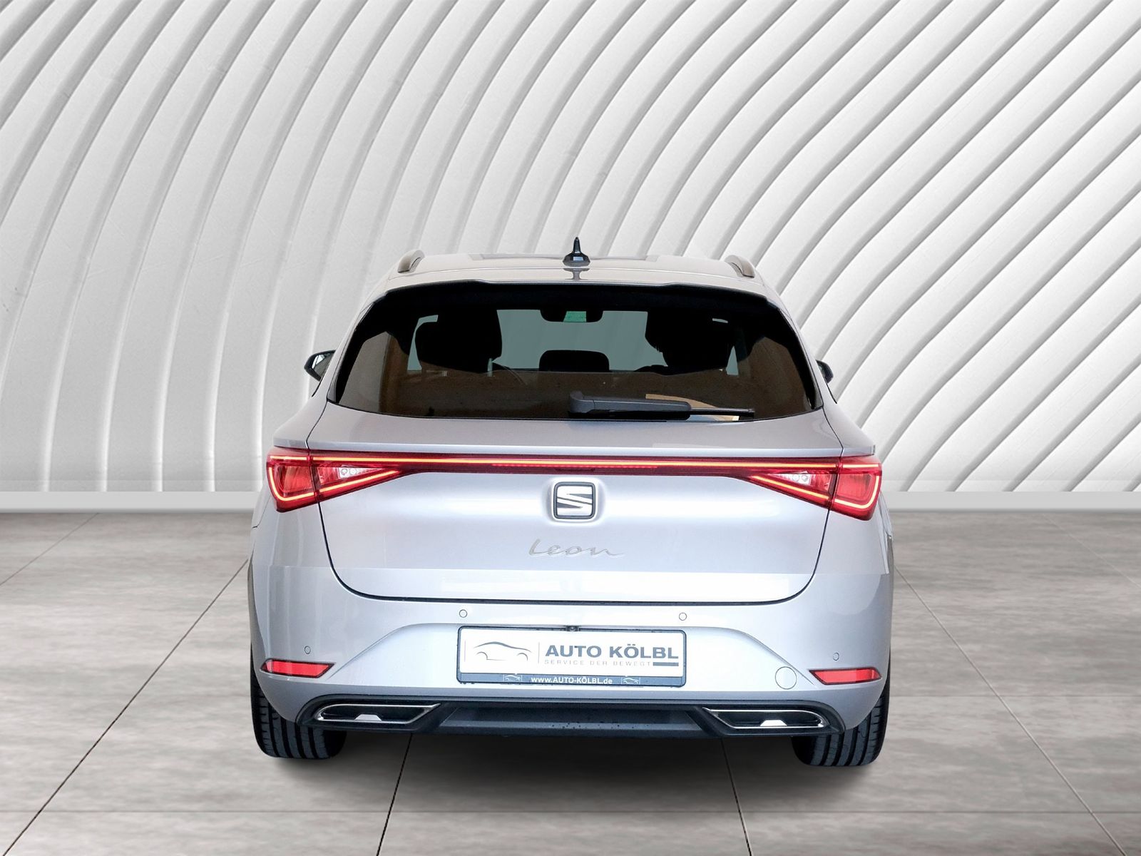 Seat Leon Sportstourer FR Plus 2.0 TDI Navi /1.Hand imagem 3
