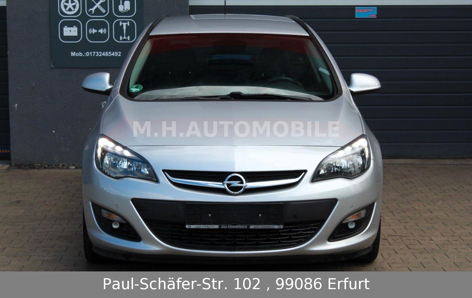 Opel Astra J Sports Tourer /TÜV NEU/GEPFLEGT/AUTOM.