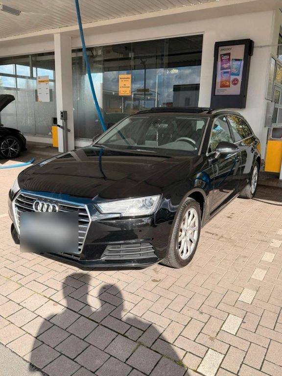 Image of Audi A4