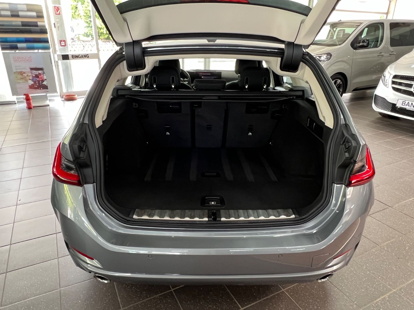 BMW 318 d Touring Driving Assistant+Curved+LED+BLCP foto 13