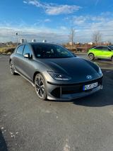 Hyundai IONIQ 6 77,4kWh 168kW Uniq RWD Bose 360° cam - silberne Hyundai IONIQ 6