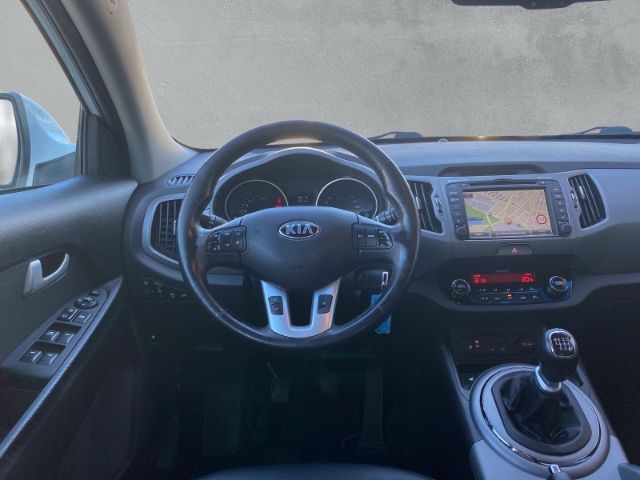 Fahrzeugabbildung Kia Sportage Dream Team 2WD 1.6 GDI *abnehmbareAnhän