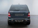 Mercedes-Benz ML 320 - Mercedes-Benz ML 320 aus 2000
