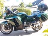 Kawasaki GTR 1400 - KAWASAKI GTR