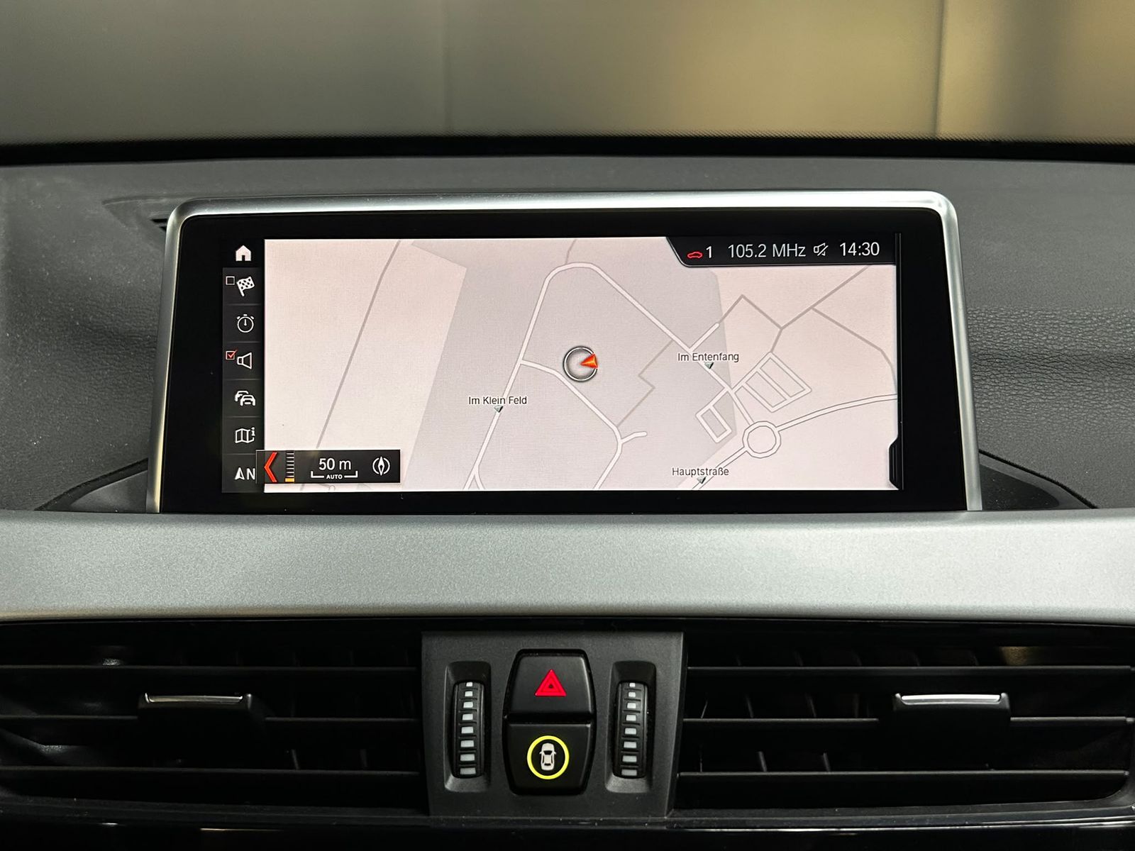 Fahrzeugabbildung BMW X1 25e xDr Advant LEDER+LED+NAVI+SHZ+ACC+PDC+MF+