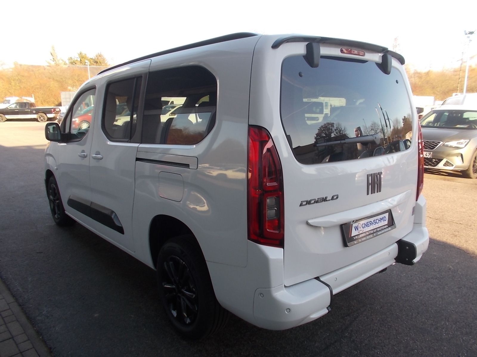 Fahrzeugabbildung Fiat Doblo 1.5 130 PS L2 Automatik AMF ROLLSTUHL