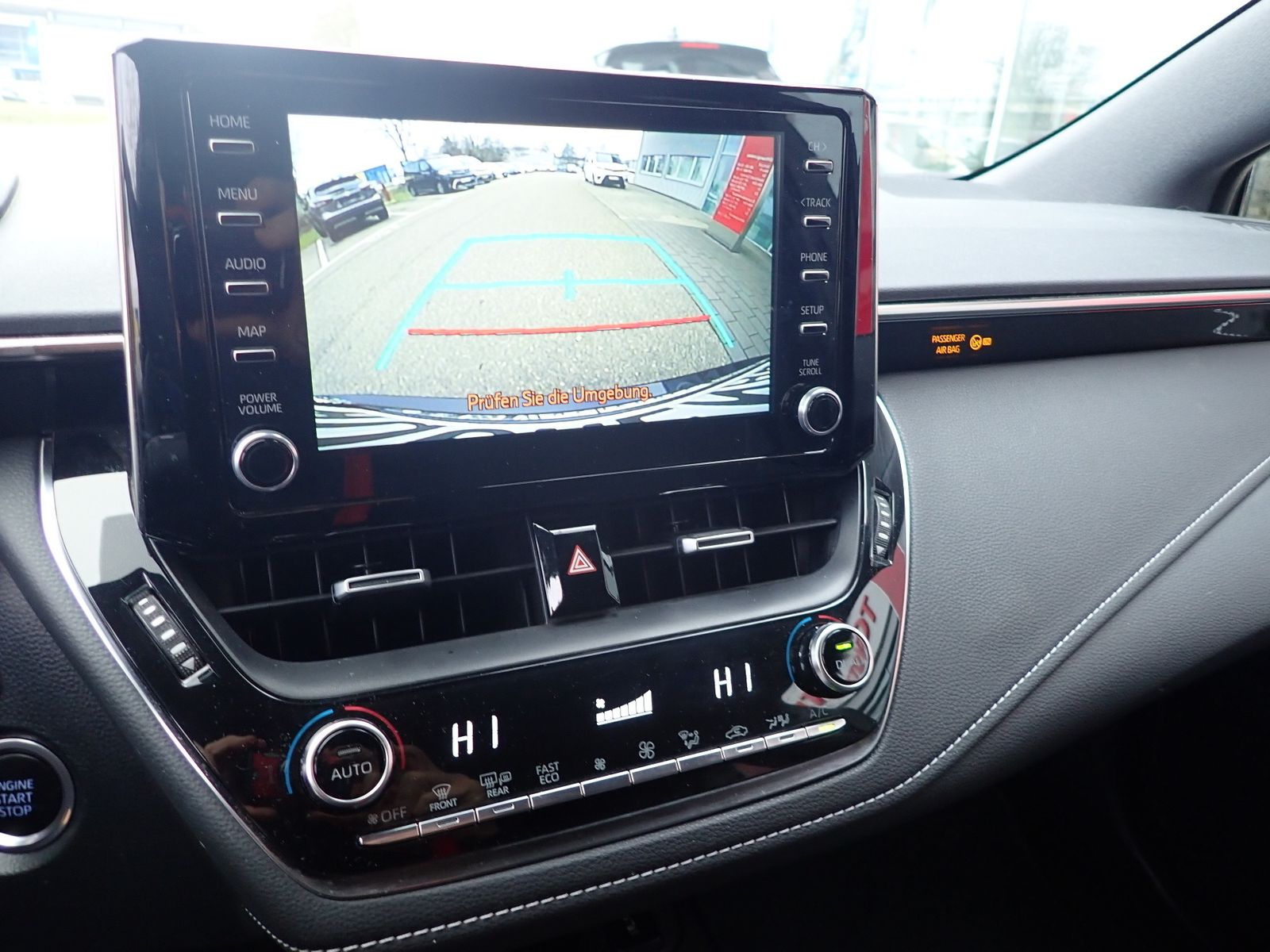 Fahrzeugabbildung Toyota Corolla Touring Sports Team