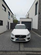 Volvo XC60 D4 R Design Geartronic R Design - Volvo XC60 in Mönchengladbach