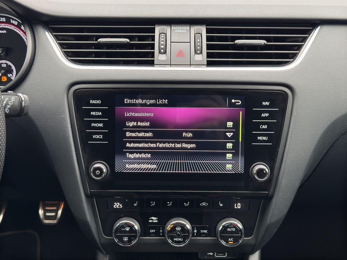 Skoda Octavia Combi RS LED Kamera Kessy beheiz.WSS DAB foto 18