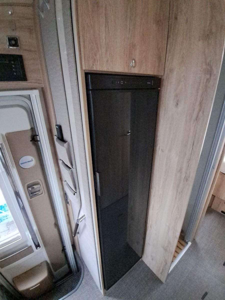 Fahrzeugabbildung Eura Mobil Profila RS 720 QF Sat,Solar,Markise,AHK