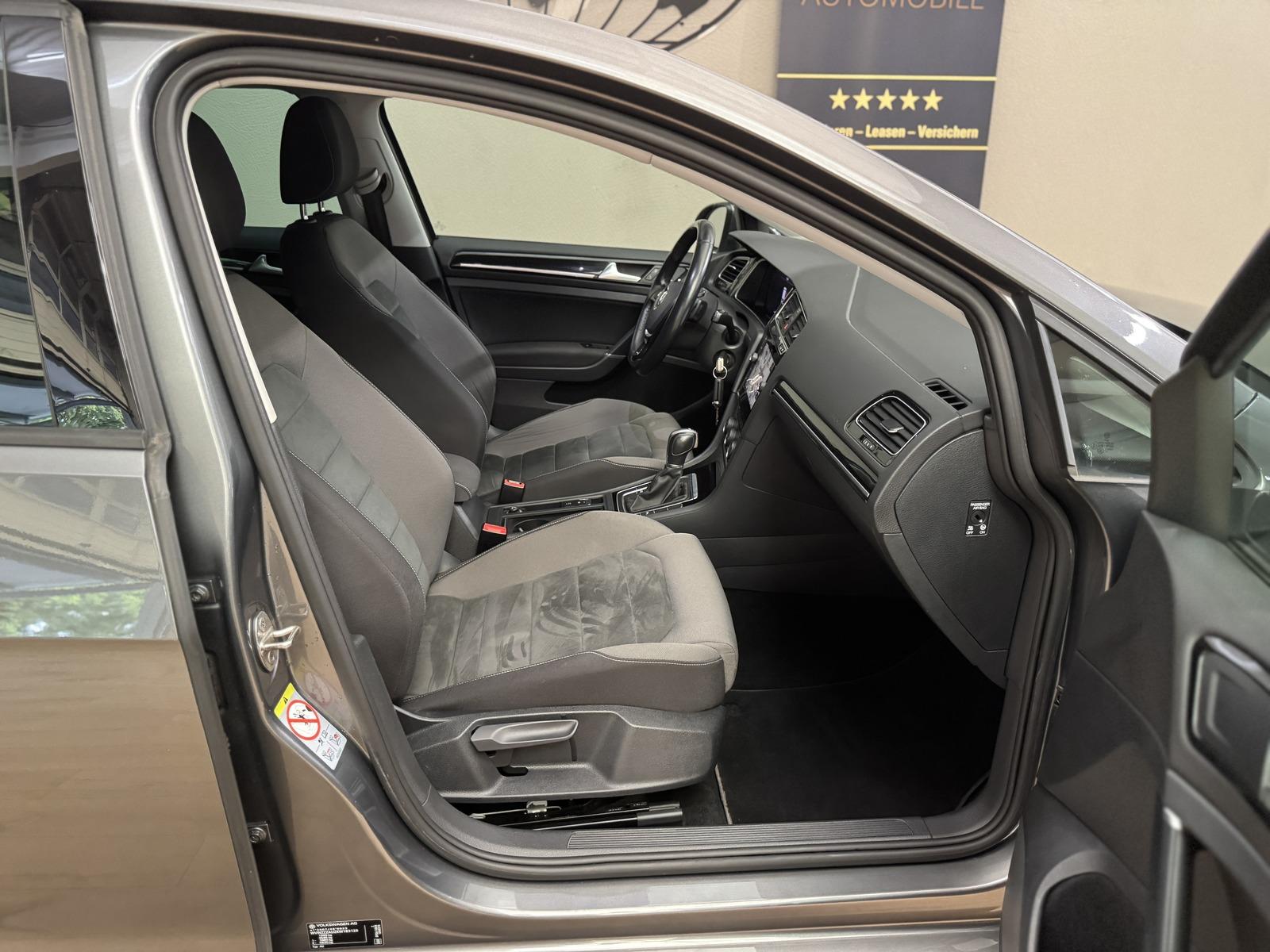 Volkswagen Golf Limo 2.0 TDI DSG R-Line Dig.Cockpit*Navi*