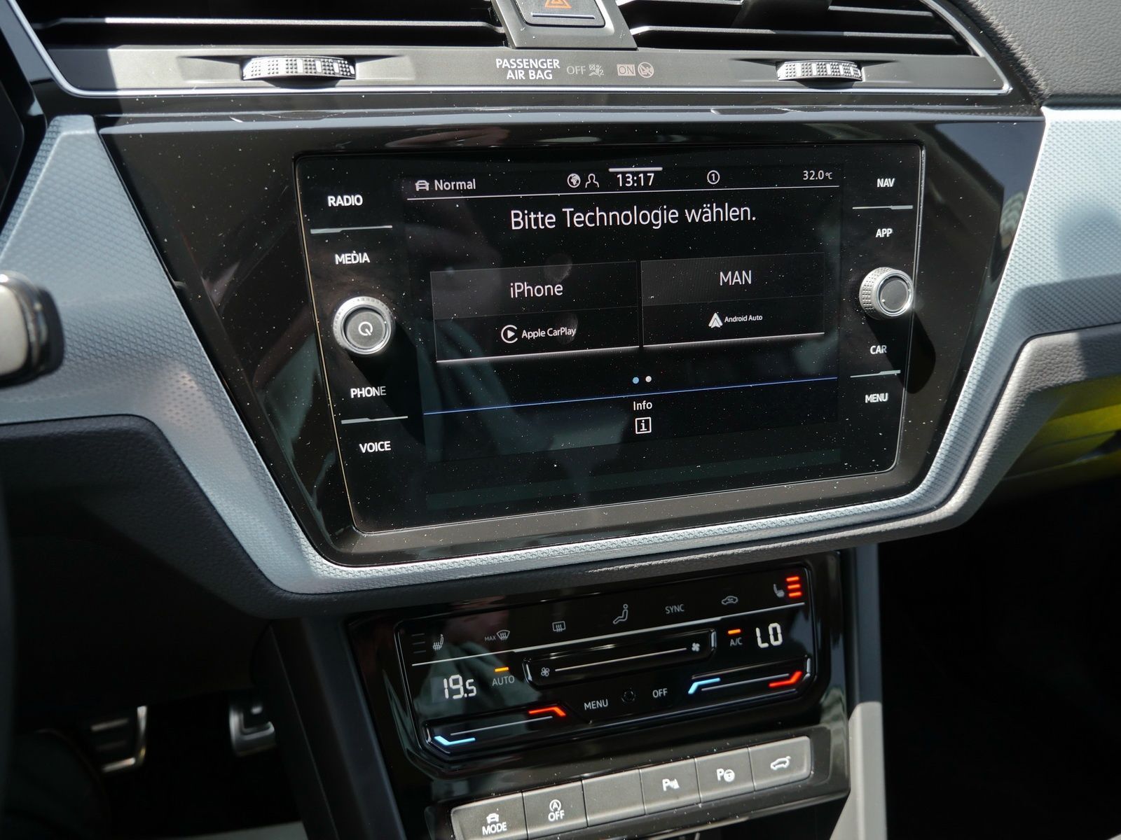 Volkswagen Touran - Bild 20