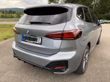 BMW  225e xDrive AT, M-Sportpak., AHK, frei Ende Mai - BMW 225 Active Tourer von privat