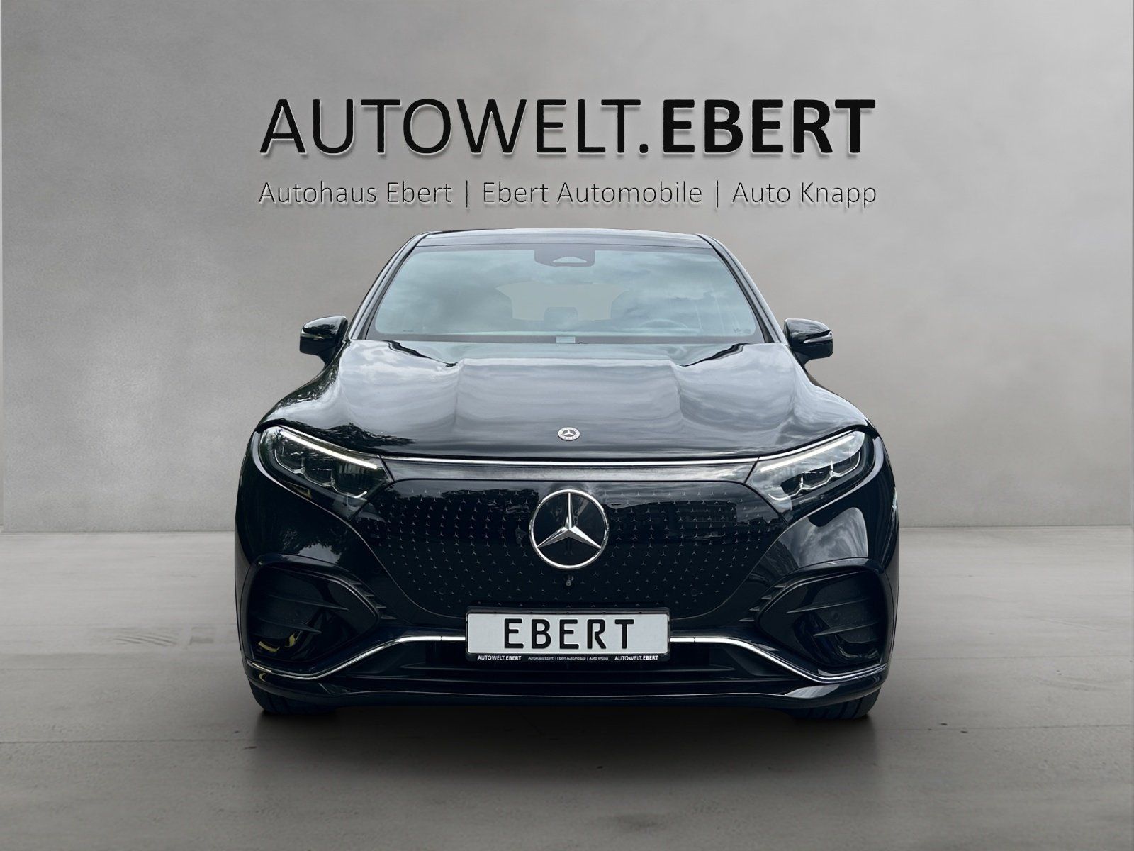 Fahrzeugabbildung Mercedes-Benz EQS450+ SUV AMG Advan 22" Pano AHK KeyGo TV 360°