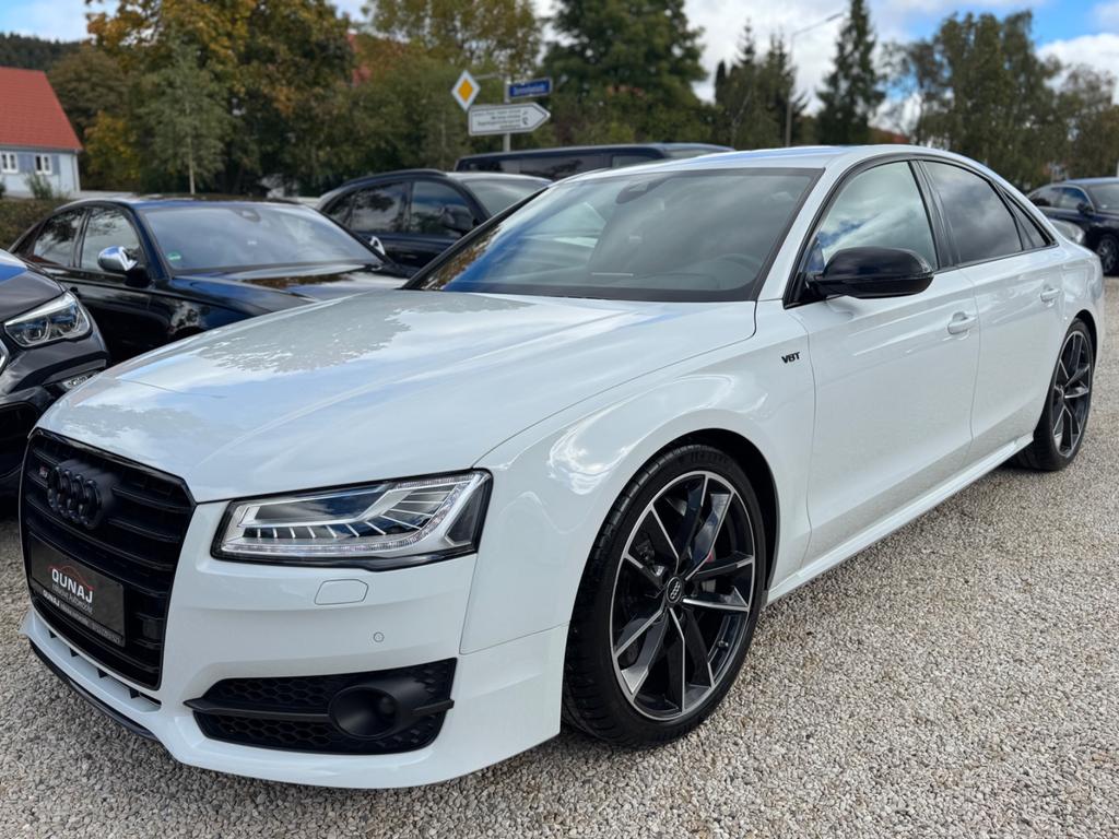 Audi S8