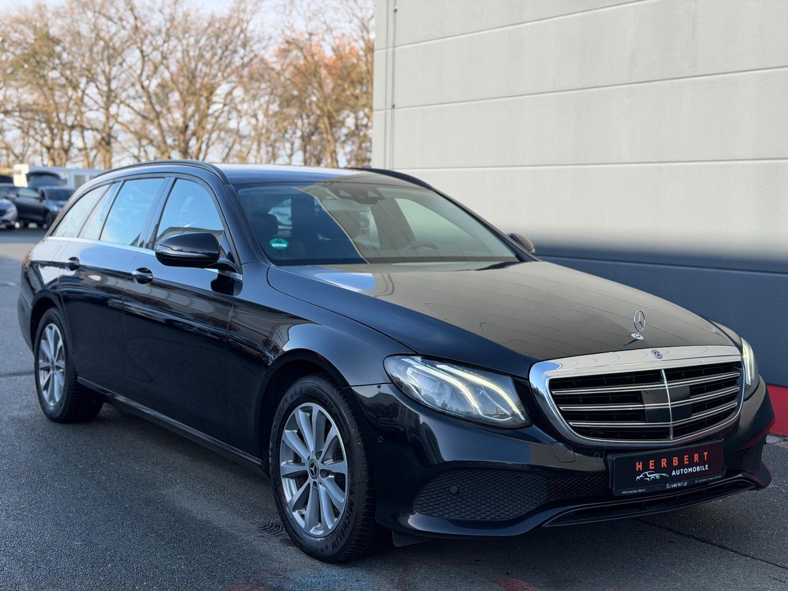 Mercedes-Benz E 200 d /Scheckheft/Rückfhrtkamera/Top 1a
