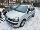 Renault Clio Chiemsee 1.2 16V Chiemsee - Renault Clio aus 2003: 1.2