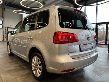 Volkswagen Touran Highline DSG *PANO*SHZ*NAVI*PDC*TEMPOMAT*