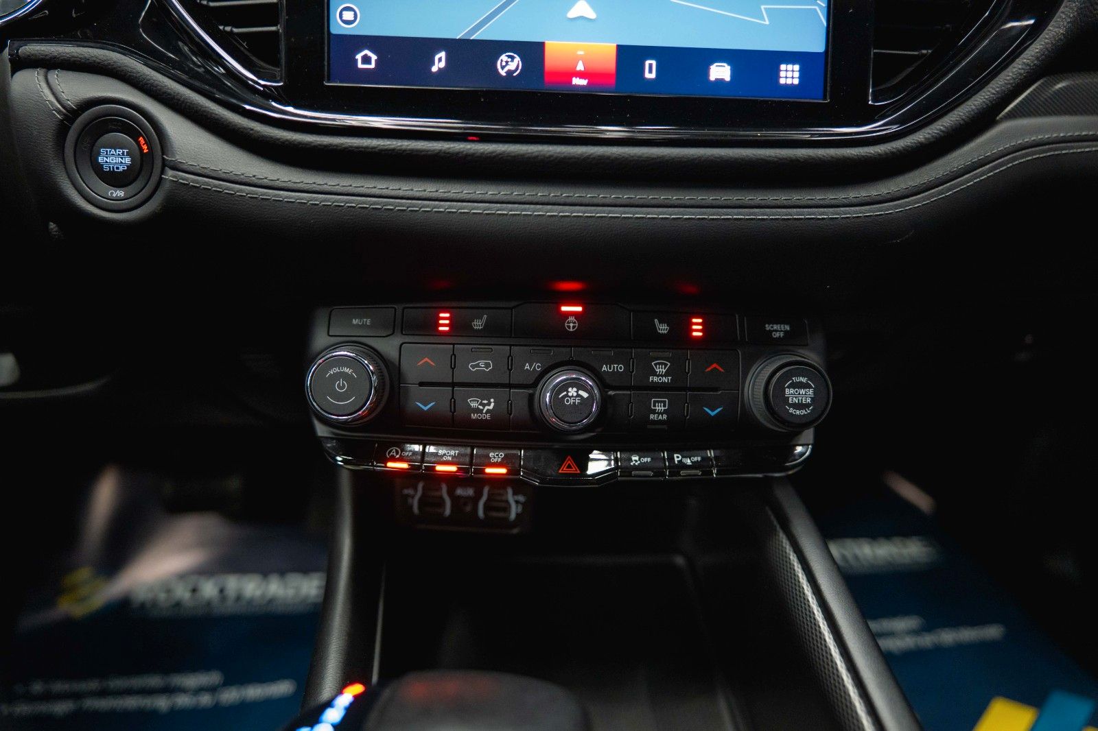 Fahrzeugabbildung Dodge Durango 3.6 V6 GT 4x4 SRT Night-Paket Modell 22