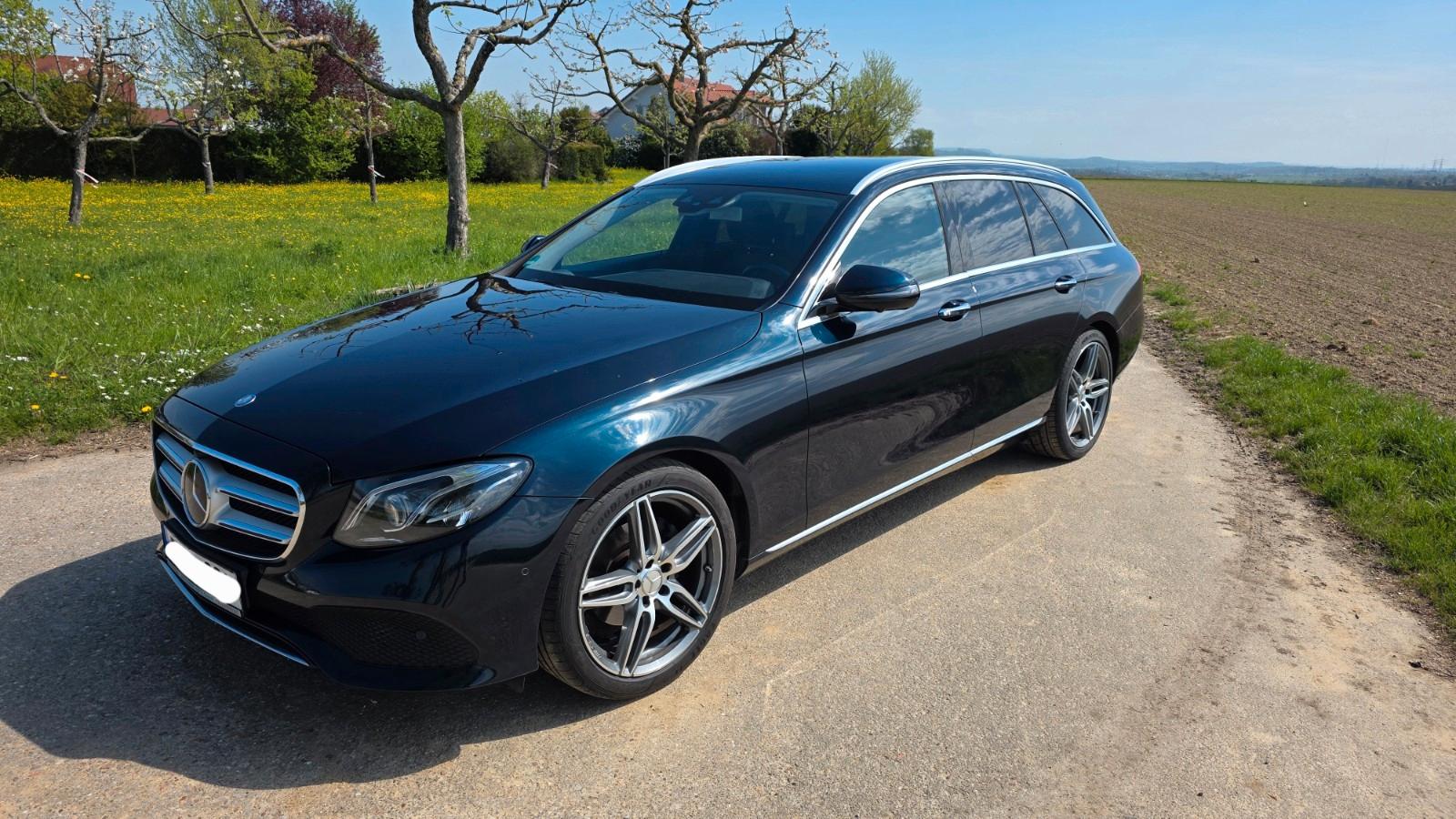 Mercedes-Benz E 220d T, Burmester, Multibeam, 360°, Wides,AHK