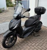Piaggio Beverly 400 S HPE schwarz  - PIAGGIO BEVERLY 400 HPE
