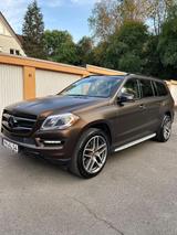 Mercedes-Benz GL 500  Luxus-SUV in Top Zu... - Mercedes-Benz GL 500 von privat