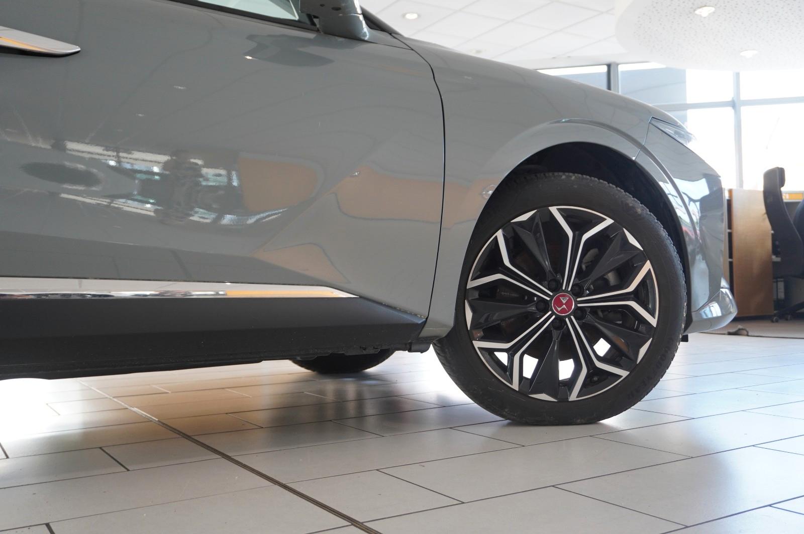 DS Automobiles DS4 DS 4 E-Tense PERFORM. LINE PHEV NAVI/LED/DAB
