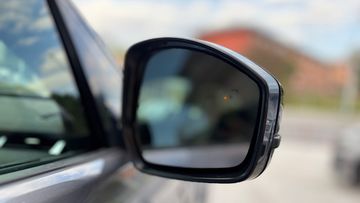 Land-Rover Discovery Sport - 10
