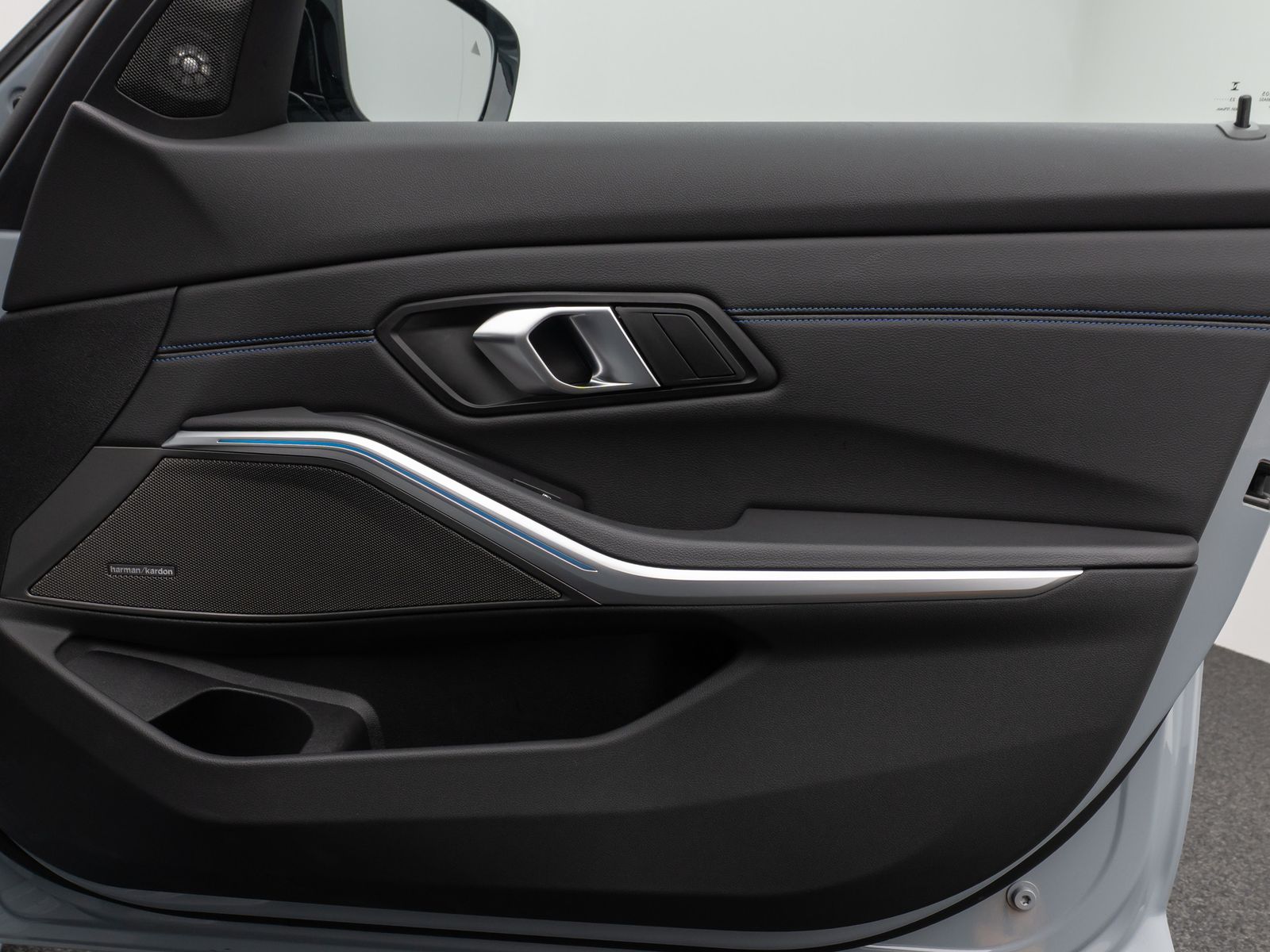 Fahrzeugabbildung BMW M340i xD Panorama Kamera DAB H/K Komfort 19Zoll