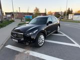 Infiniti FX30d 3.0D V6 Premium S Vollausstattung  - Infiniti FX: Fx30