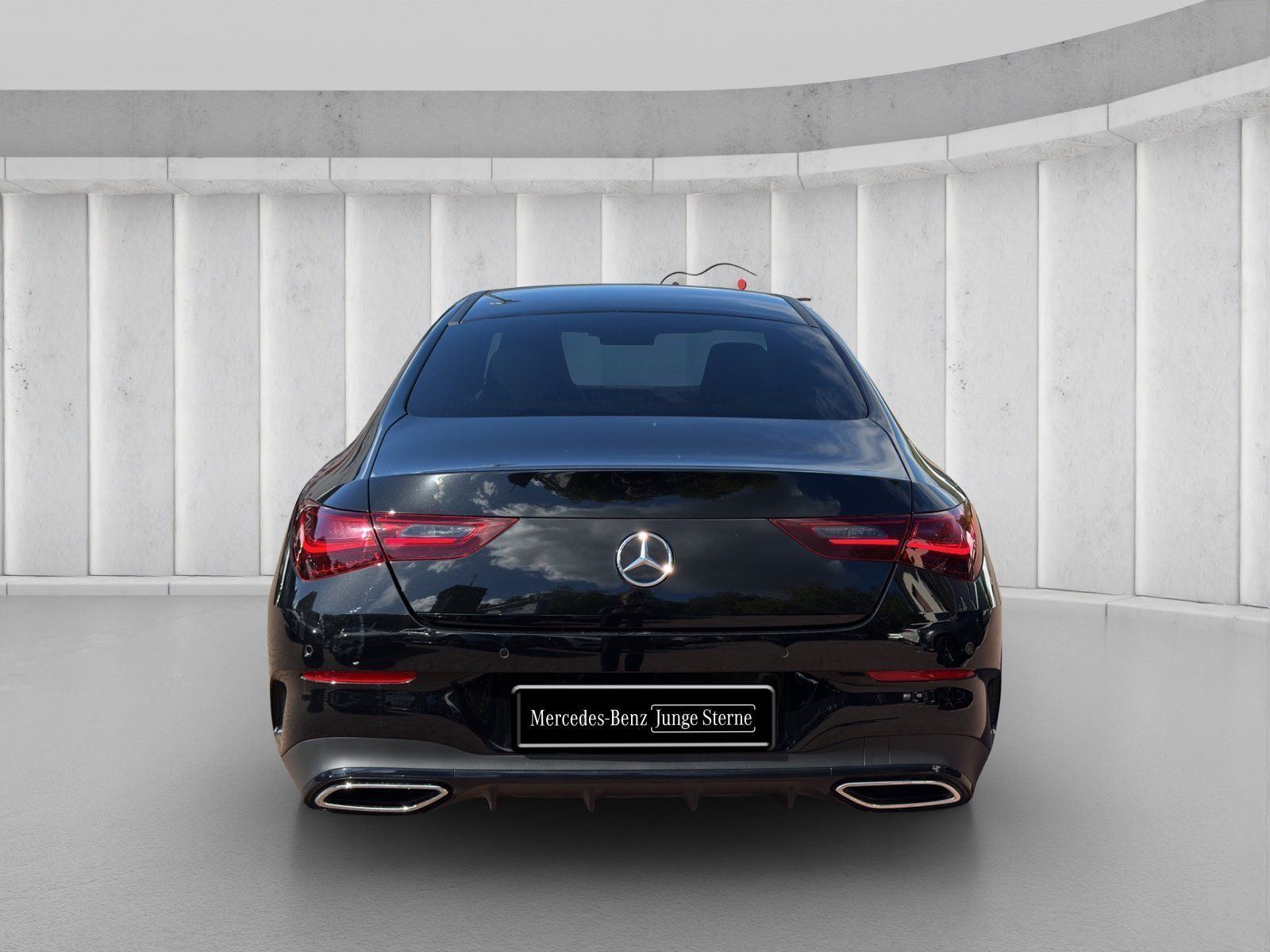 Mercedes-Benz CLA 200 d AMG Night-Paket DISTRONIC KAM Totw 19 foto 4