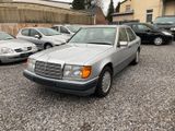 Mercedes-Benz E 230 Top Zustand H-Kennzeichen