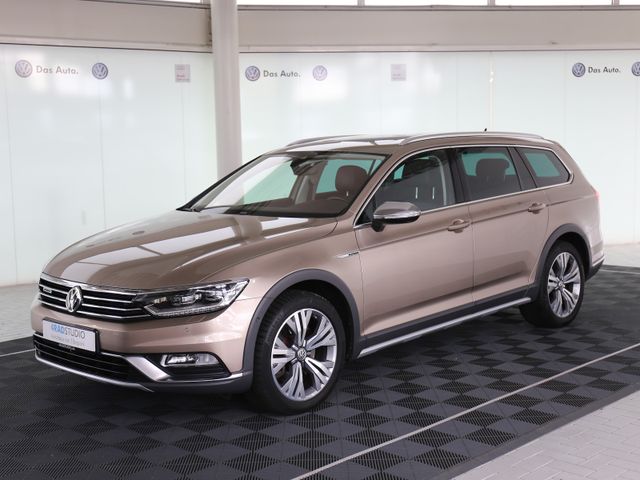 Volkswagen Passat Alltrack 4MOTION DSG LED LEDER ACC AHK
