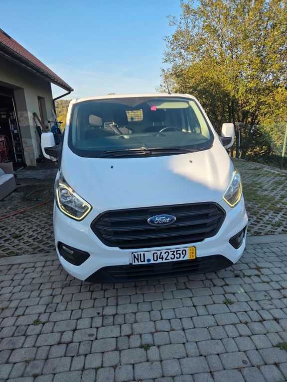 Image of Ford Transit Custom