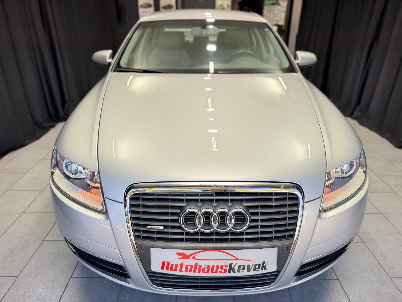 Fahrzeugabbildung Audi A6 Lim. 3.0 TDI quattro|D-FZG|U-FREI|PDC|TÜV Neu