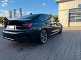 BMW 330iA M Sport / ACC / HK / GSD / Laser / Leder  - BMW 330 in Karlsruhe