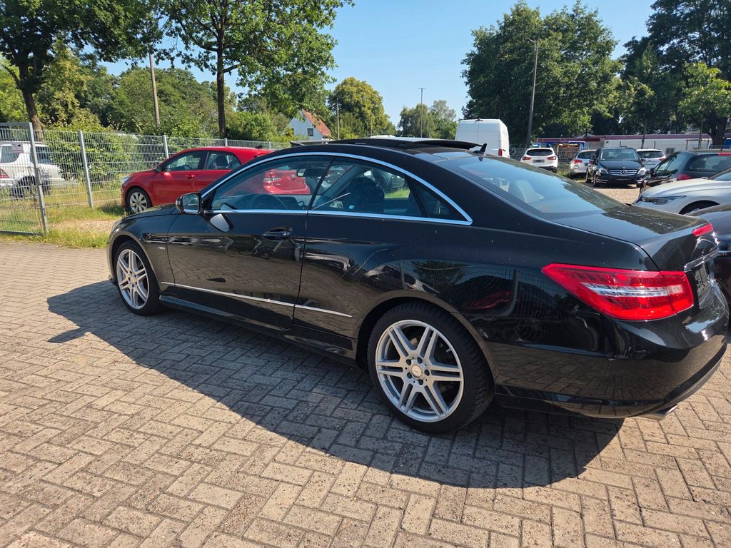 Mercedes-Benz E 350 E Coupe E 350 CGI BlueEfficiency – Ansicht 9