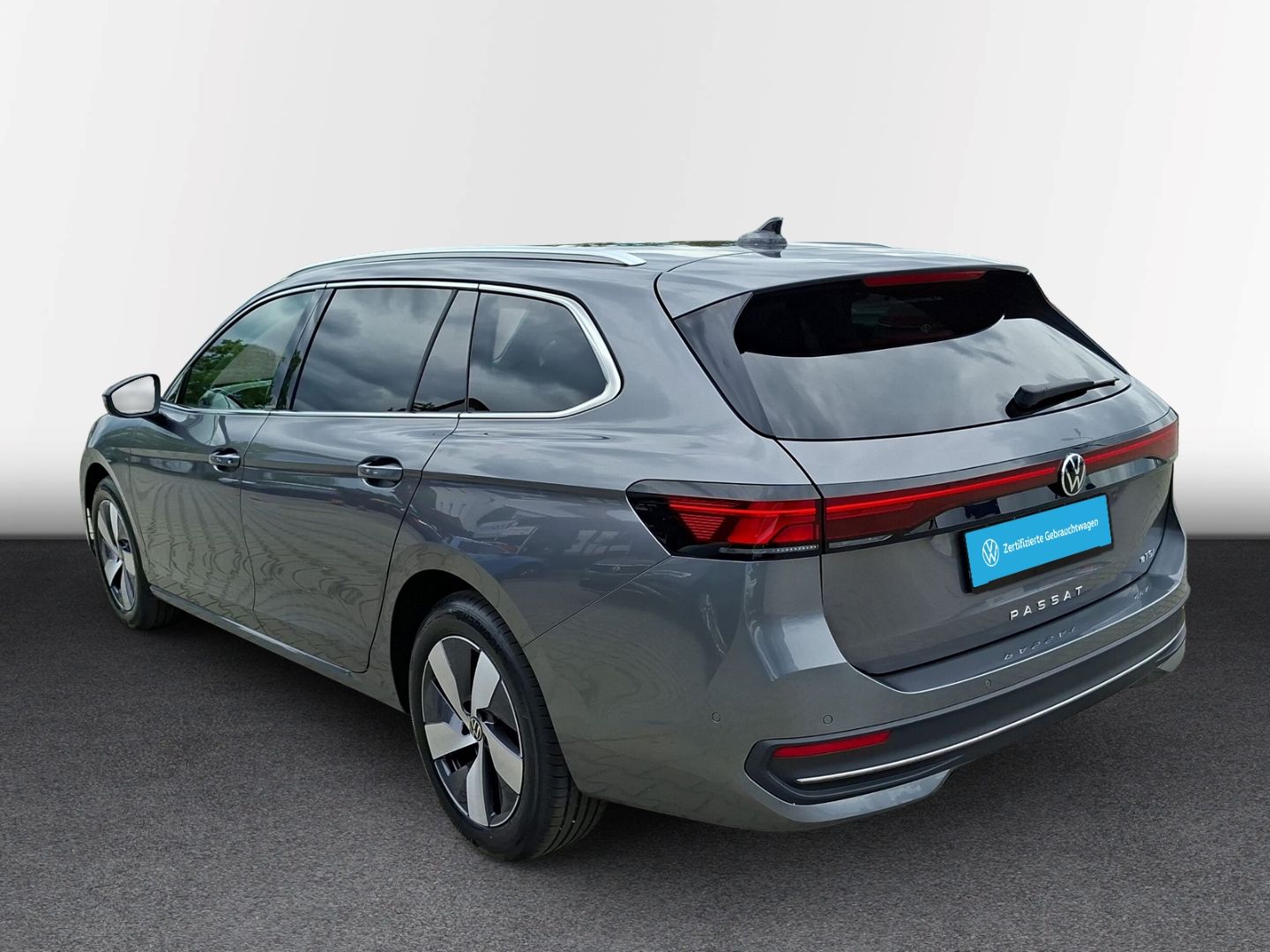 Passat Variant 1.5 eTSI Business *AHK*DCC*HUD*