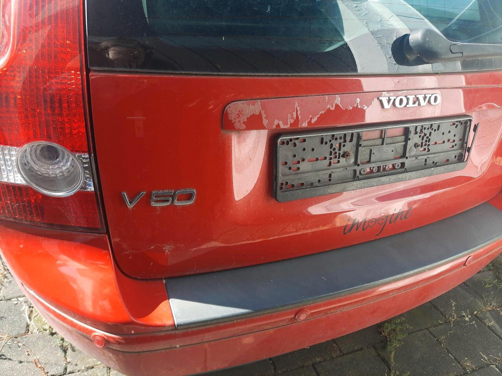 Volvo V50 2005 — engine