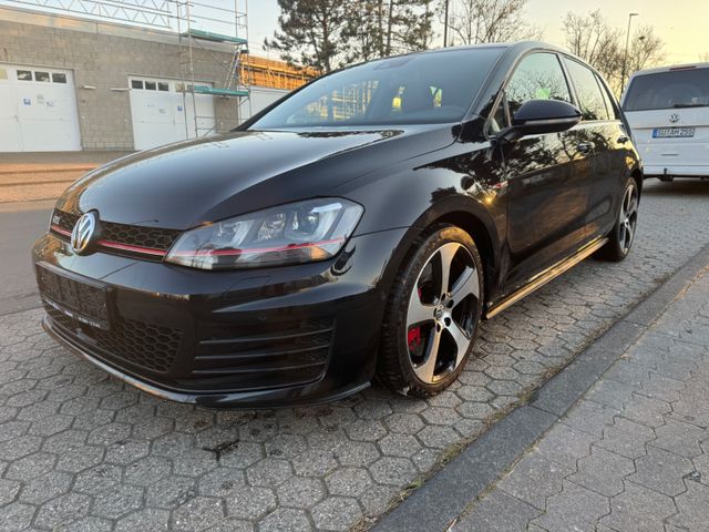 Volkswagen Golf VII Lim. GTI Performance BMT